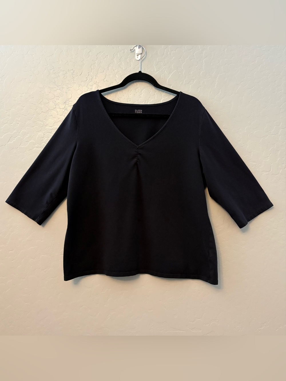Eileen Fisher black 3/4 sleeve ruched v-neck short sleeve top size XL